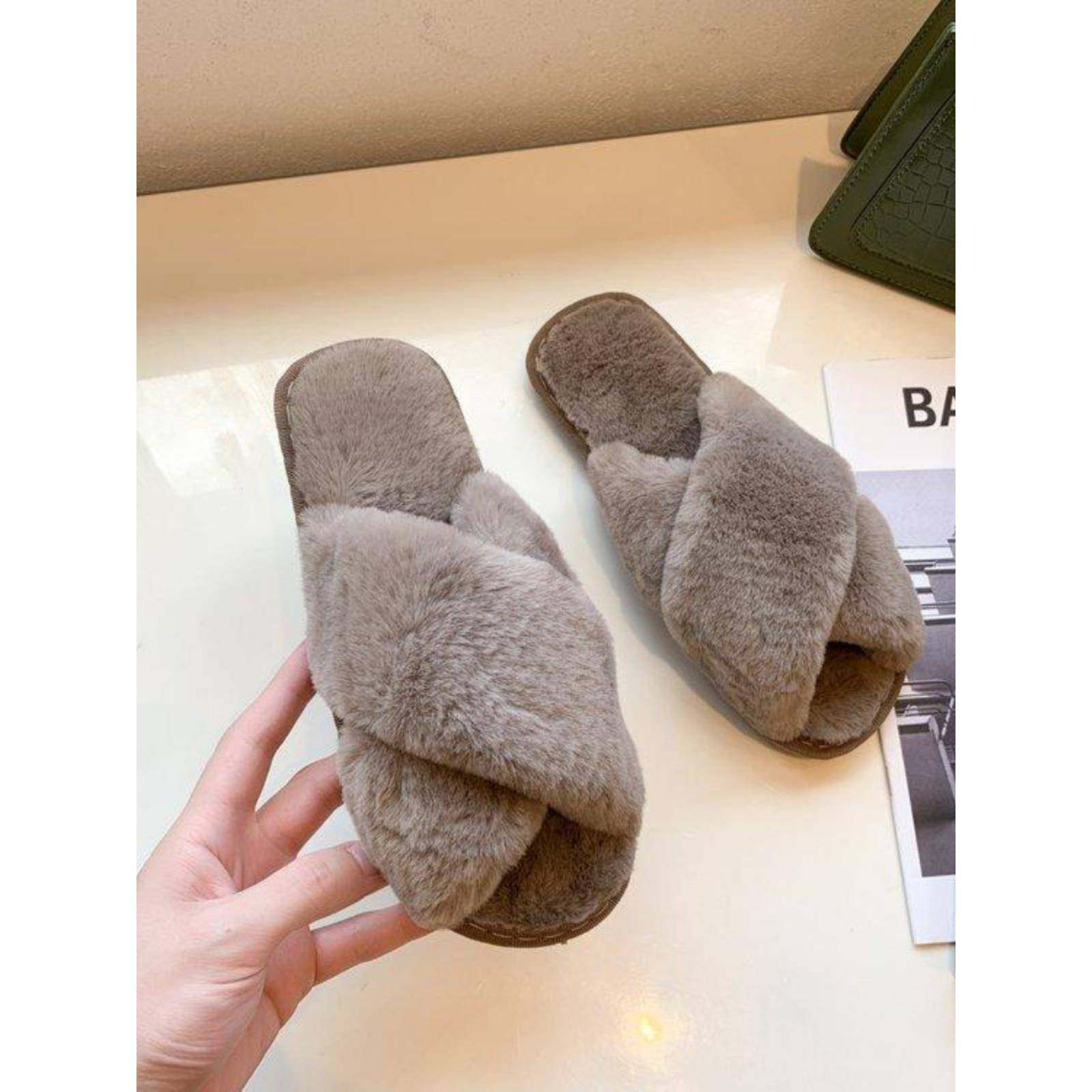 New utumn nd winter women's flt plush slippers毛绒拖鞋