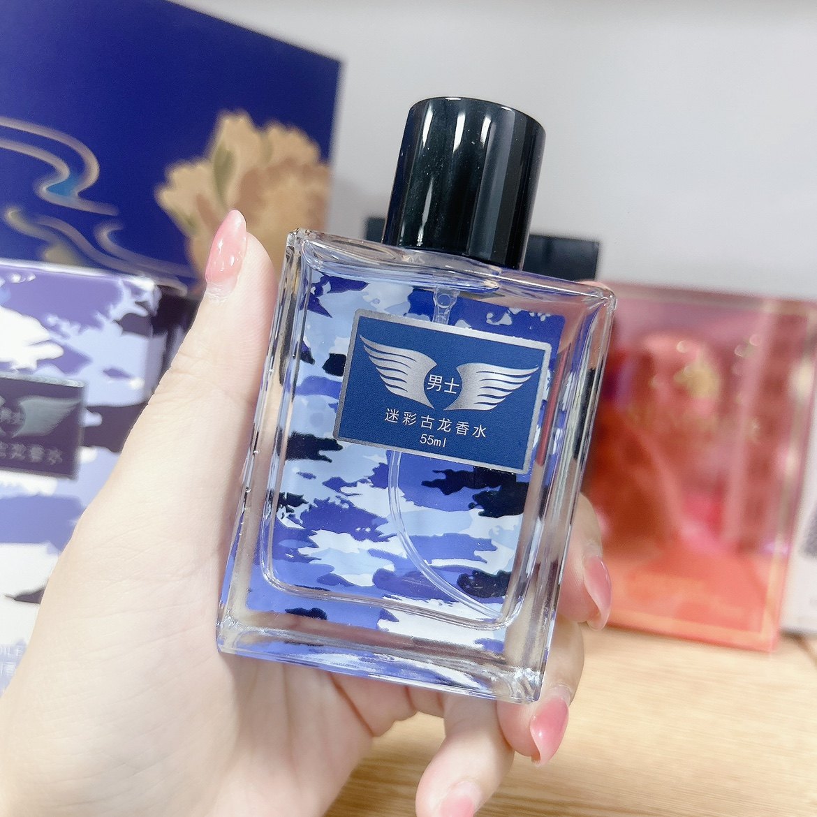 推荐～～柜100+出口单魅力古龙香水男士55m l