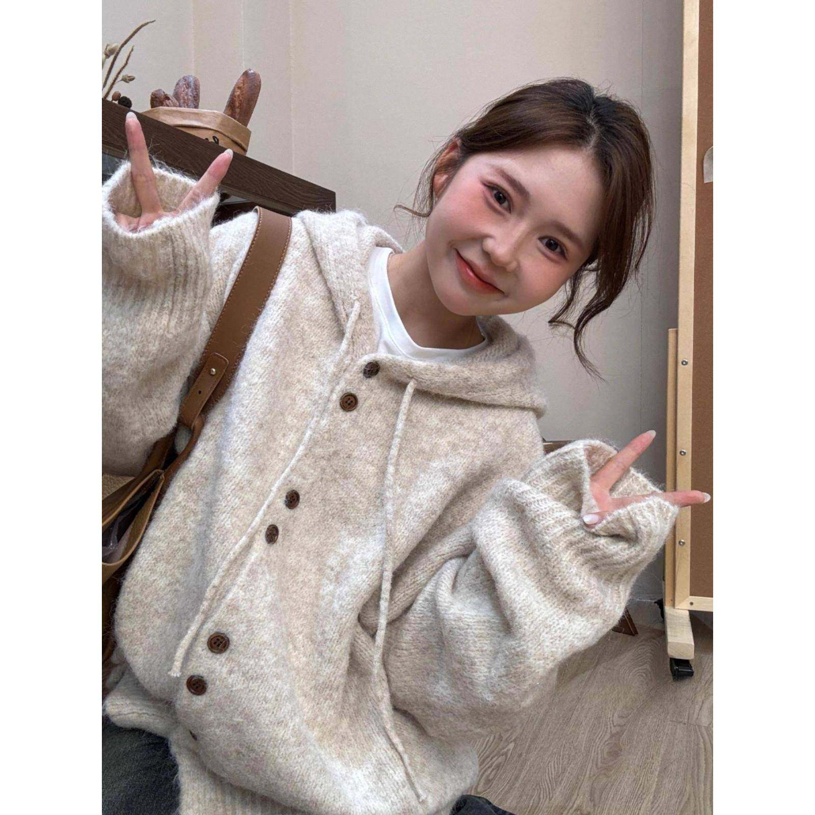 日系连帽针织开衫外套女秋冬加厚韩系穿搭宽松慵懒风软糯毛衣上衣