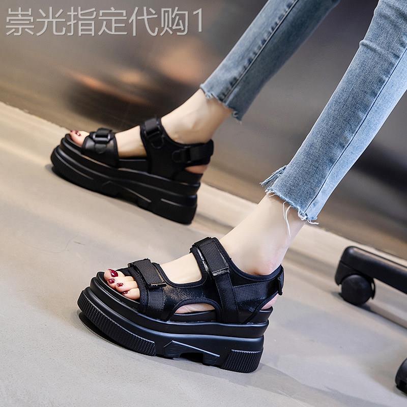 网红松糕凉鞋女厚底2025夏新款时尚百搭休闲增高魔术贴运动ins潮