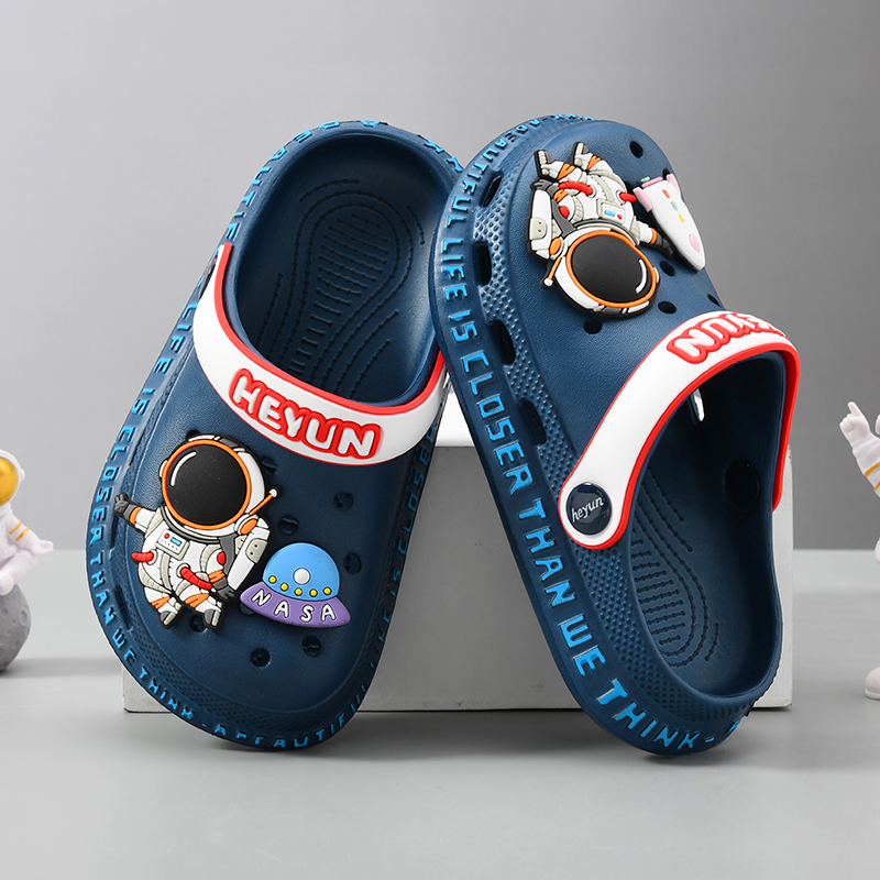 卡通兒童2023夏季新款包頭洞洞鞋