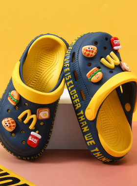 儿童洞洞鞋男童拖鞋女童2025夏季新款防滑宝宝凉鞋男孩大童沙滩鞋