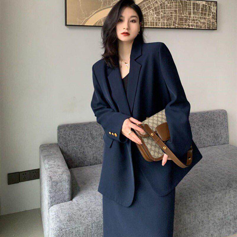 香港显瘦大码高级感西装外套套装女2026春秋宽松西服半身裙两件套