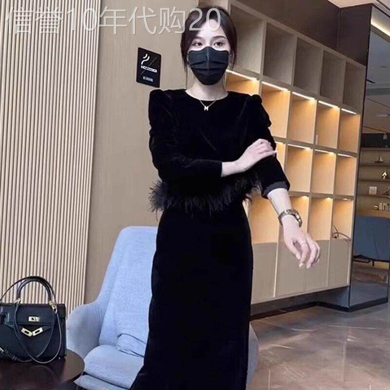 欧洲站秋装搭配一整套小香风丝绒套装裙女2026秋季新款时尚两件套