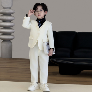 男童礼服2026秋季高级感小主持人西服男孩时髦花童钢琴演出服套装