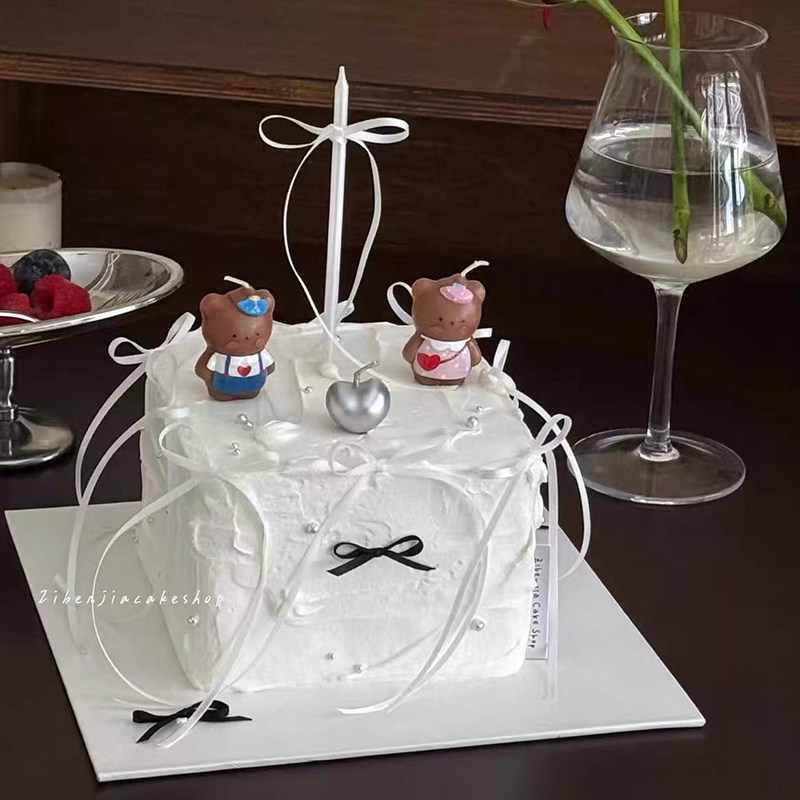 2026烂漫情人节西装礼服情侣小熊蜡烛蛋糕装饰蝴蝶结丝带烘焙装扮,节庆用品/礼品,蛋糕/烘焙装饰用品,淘宝优惠券,粉丝福利购,淘宝优惠卷