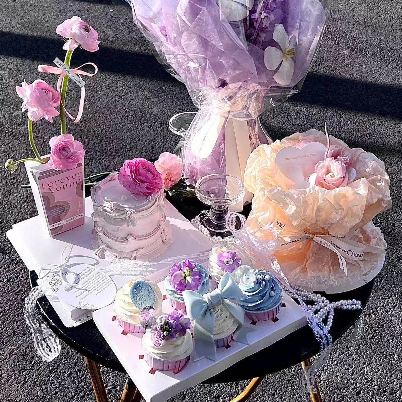 网红三八女神节迷你花盒蛋糕装饰鲜花小礼盒花束盒女王节烘焙插件,节庆用品/礼品,节日装扮用品,淘宝优惠券,粉丝福利购,淘宝优惠卷