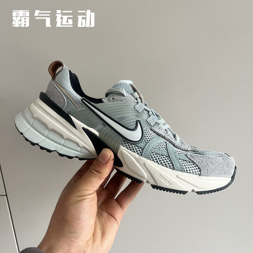Nike/耐克情侣款复古老爹鞋