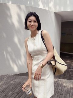 法式白色无袖连衣裙女士2023夏季新款小个子气质高级感通勤背心裙