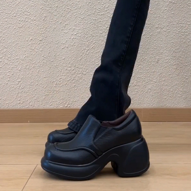 软皮复古风圆头厚底单鞋