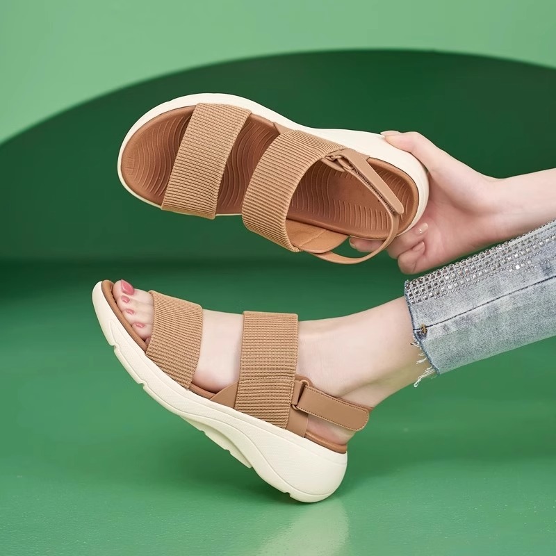 爆款夏天百搭厚底运动凉鞋