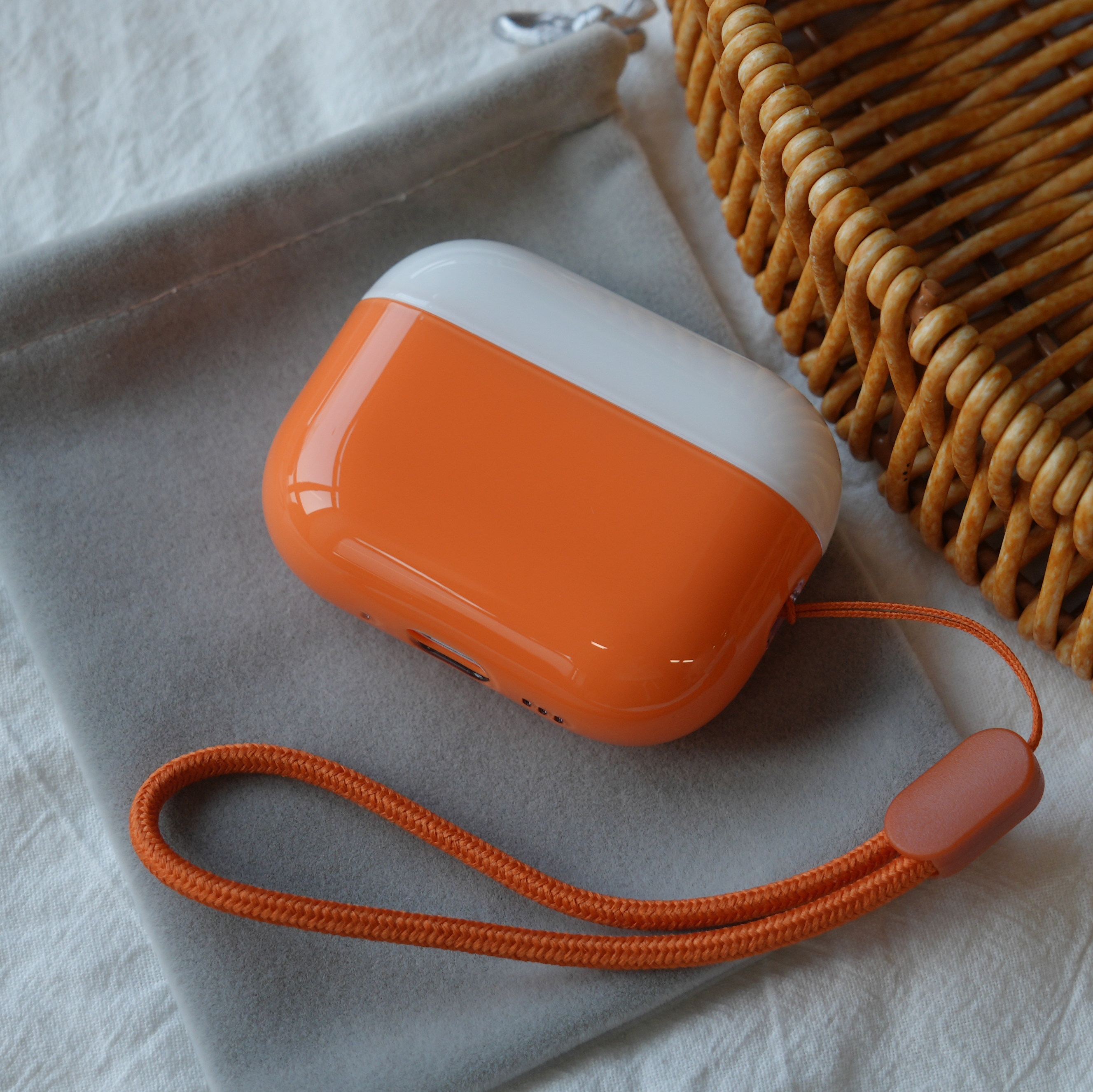 Damon Light适用苹果无线蓝牙耳机airpods pro 3硅胶PC双层材质保护套防摔防滑简约配色冰块壳,3C数码配件,耳机保护套,淘宝优惠券,粉丝福利购,淘宝优惠卷