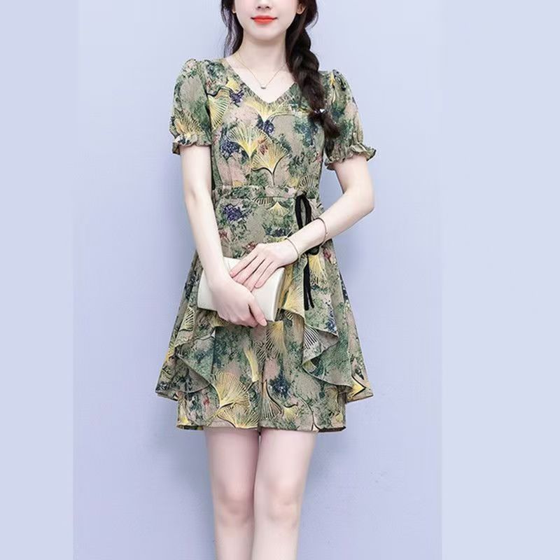 新品夏季新款连衣裙套装爆款国风时尚减龄妈妈洋气v领上衣短裤两