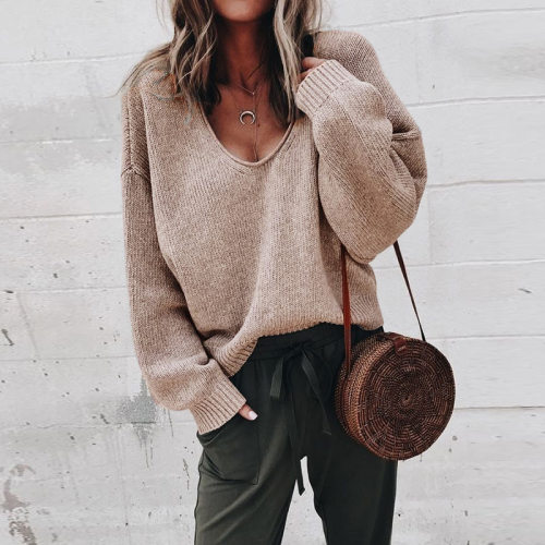 Women's V-neck long sleeved pullover knitted base sweater