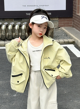 女童外套春秋2025新款中大童时髦紫色洋气儿童冲锋衣春装风衣上衣