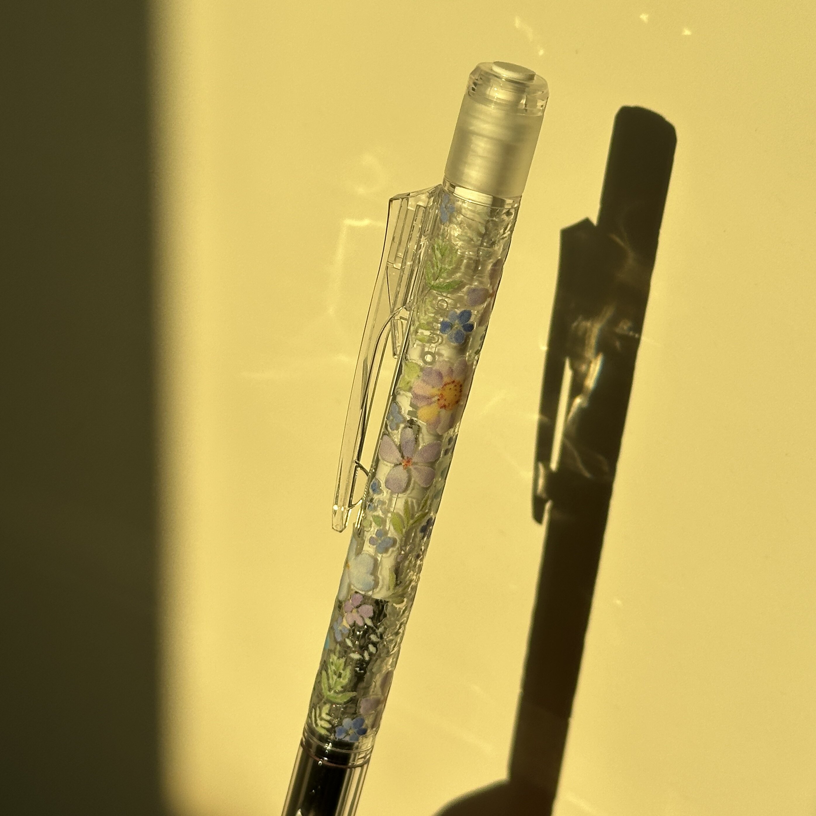 日本Tombow蜻蜓mono自动铅笔清晰碎花清透感蓝花粉花摇摇出铅低重心活动铅笔高颜值不易断芯0.5mm学生用铅笔
