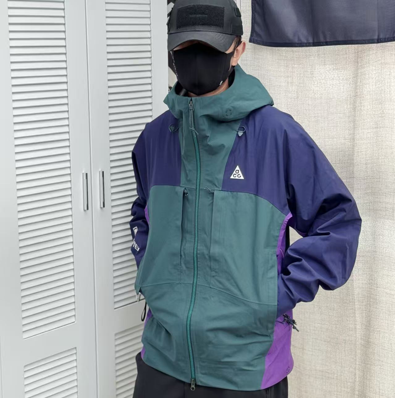 Nike耐克ACGGORE-TEX防水夹克