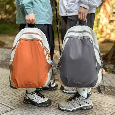户外徒步登山包男女双肩书包