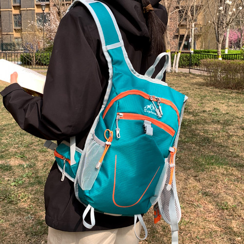 登山包女旅行背包男双肩包骑行包