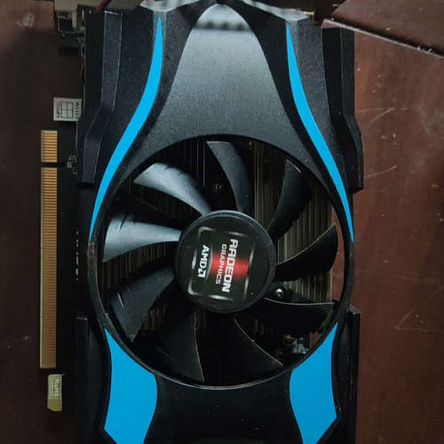 AMD HD7570 4G显卡  成色漂亮  测试OK