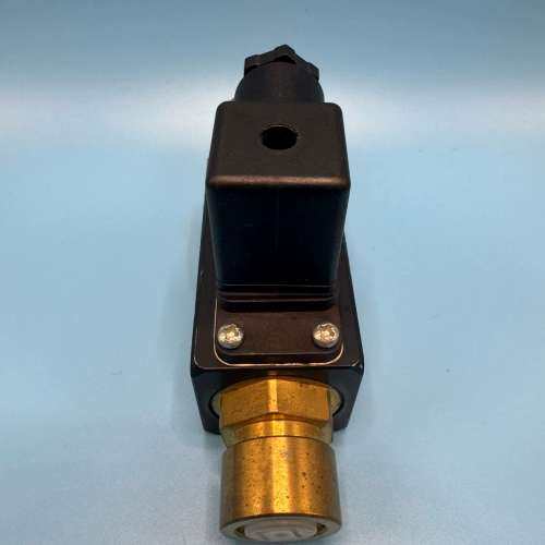 议价 麦基嘉 MacGregor 船用压力开关  S302