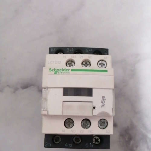 施耐德接触器 LC1D12M7C 包邮包好  220V 有2