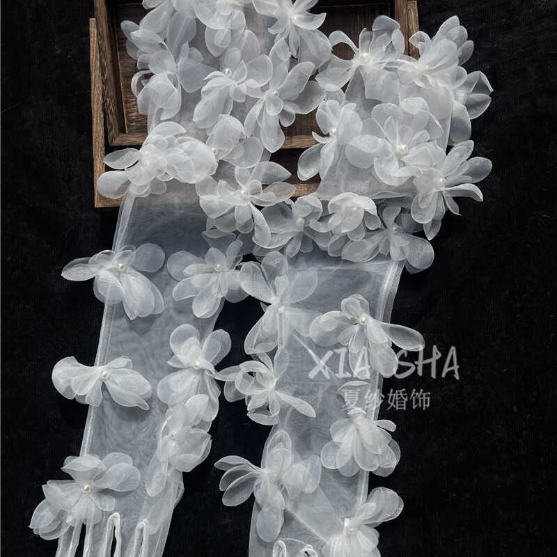 白色超仙珍珠花瓣手套新娘结婚高级感配饰婚纱礼服X拍照旅拍道具