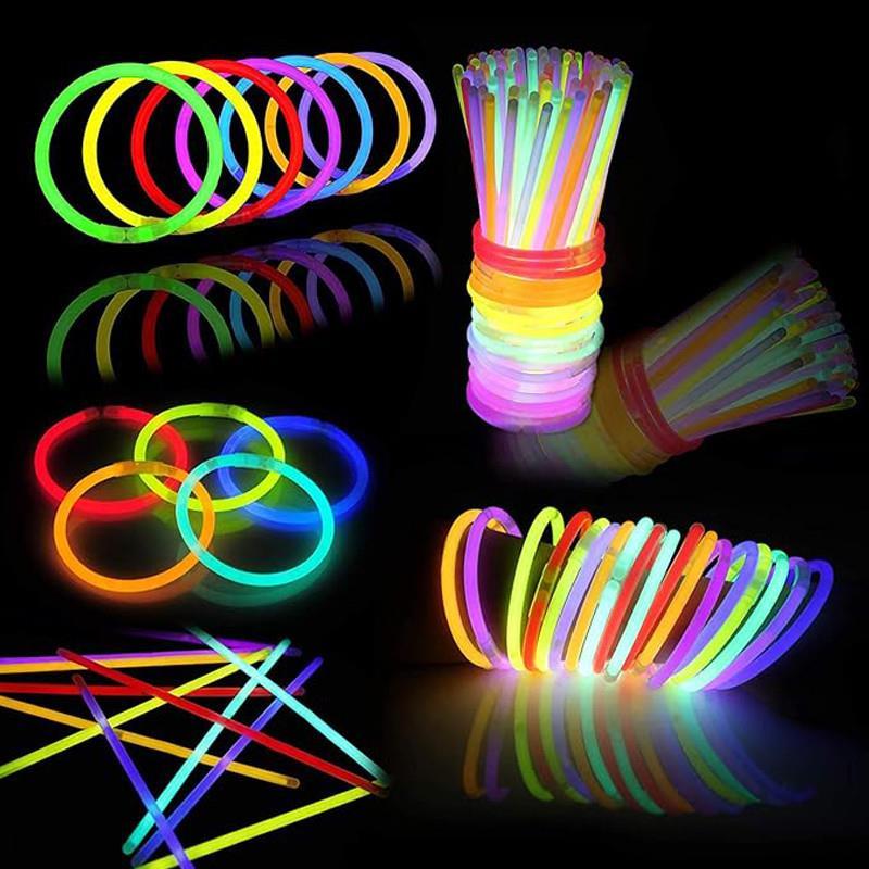 200pcs Glow Sticks Bracelets Necklaces Halloween decoration
