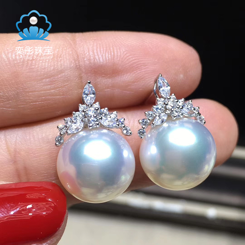 澳洲南洋白珠耳环天然海水珍珠耳钉18K金冰雪女王正圆形钻石耳饰