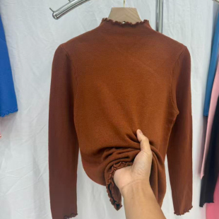 焦糖色半高领打底衫女装秋冬百搭内搭针织木耳边毛衣立领韩版上衣