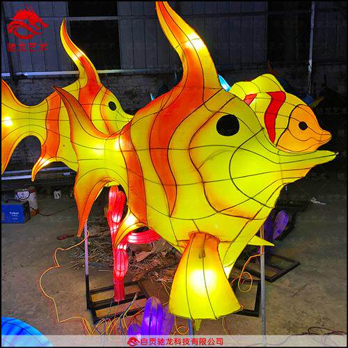 海鱼花灯定制厂家鱼造型灯笼楼盘商场美陈春节灯光元宵灯展公司
