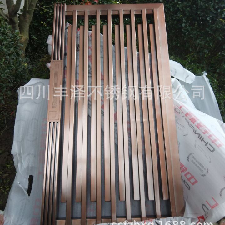 成都不锈钢厂家制作高档红古铜钛金小门别墅小门庭院小门