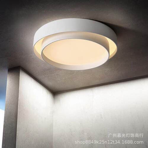 新款直销卧室灯 led吸顶灯客厅后现代简约主卧房间大气创意北欧设