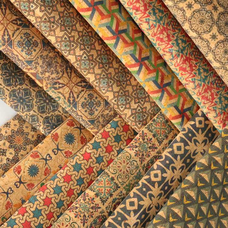 新款直销环保皮革天然软木印花pu皮料箱包手袋面料木纹装饰革文具