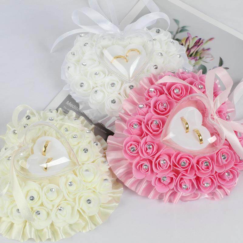 新款直销跨境热销西式婚庆用品新娘结婚仿真泡沫花纯手工挂饰爱心