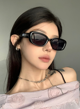 复古欧美风墨镜方形显瘦防紫外线