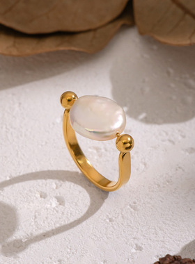 咿咿巴洛克珍珠U形戒指