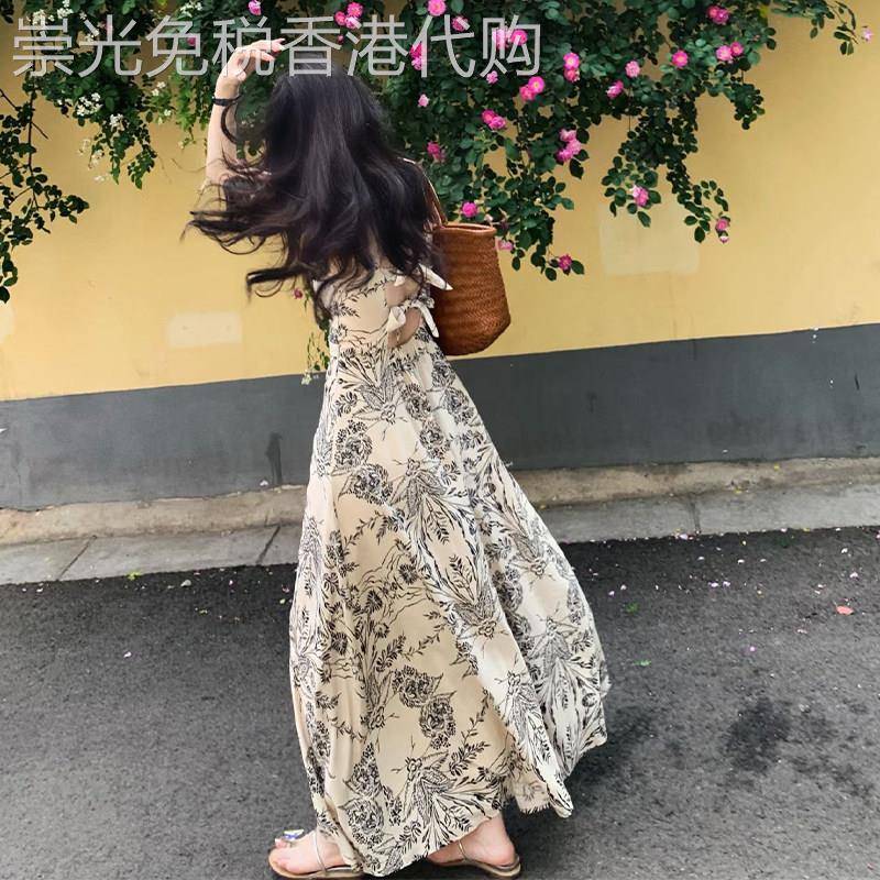茶歇法式印花吊带洋装女夏季2025年新款小个子小众收腰无袖裙子