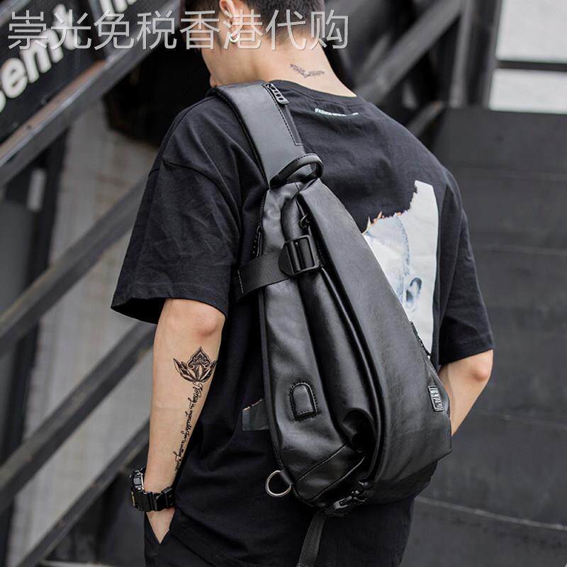 男士头层牛皮胸包 马鞍形休闲单肩斜挎包运动风小尺寸男包