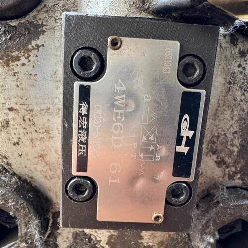 得宏液压 4eWE6D 61CW220-50NZ5L 液压电磁换向阀全新发货