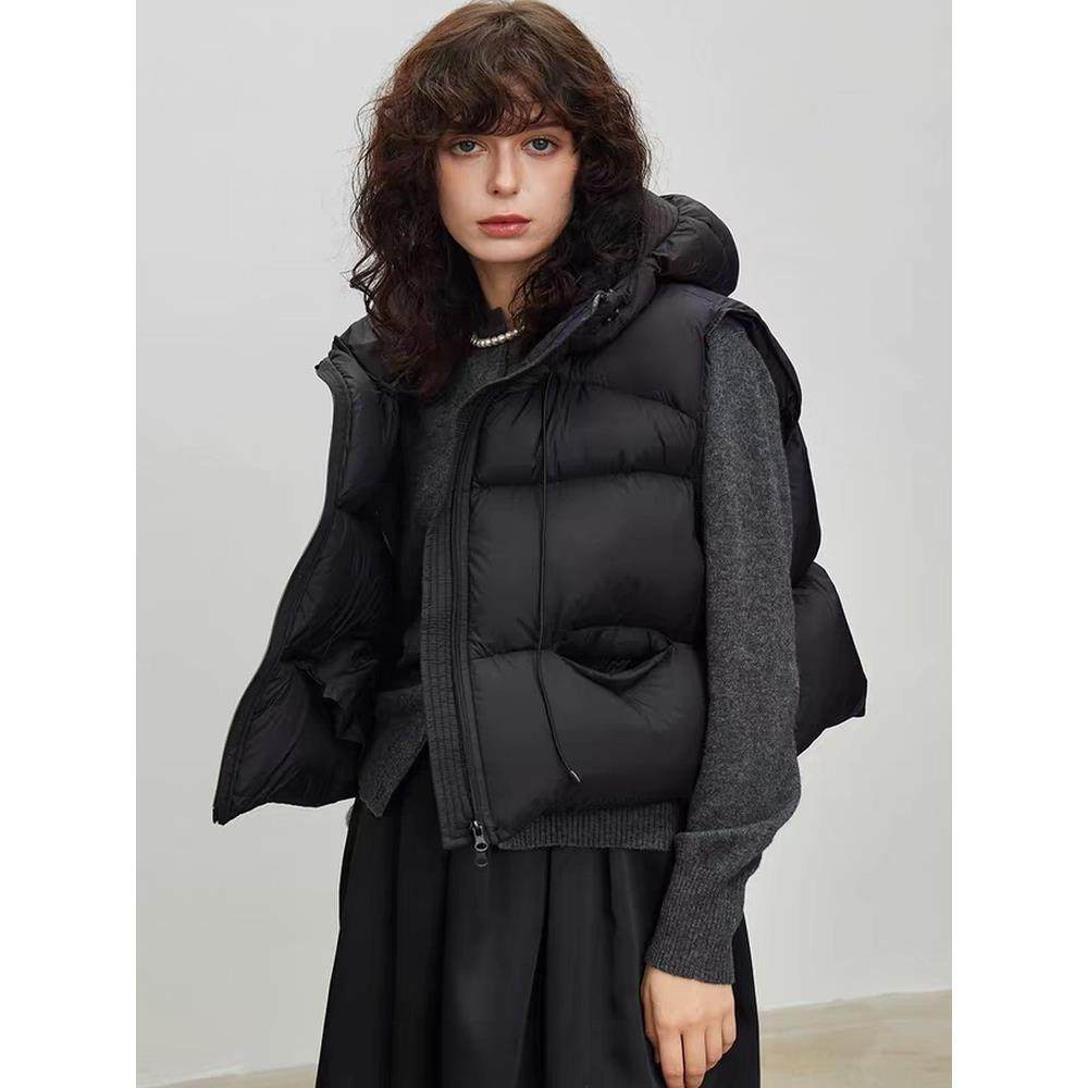 2025新款羽绒马甲女白鹅绒小个子泡芙背心外穿时尚连帽马夹外套潮