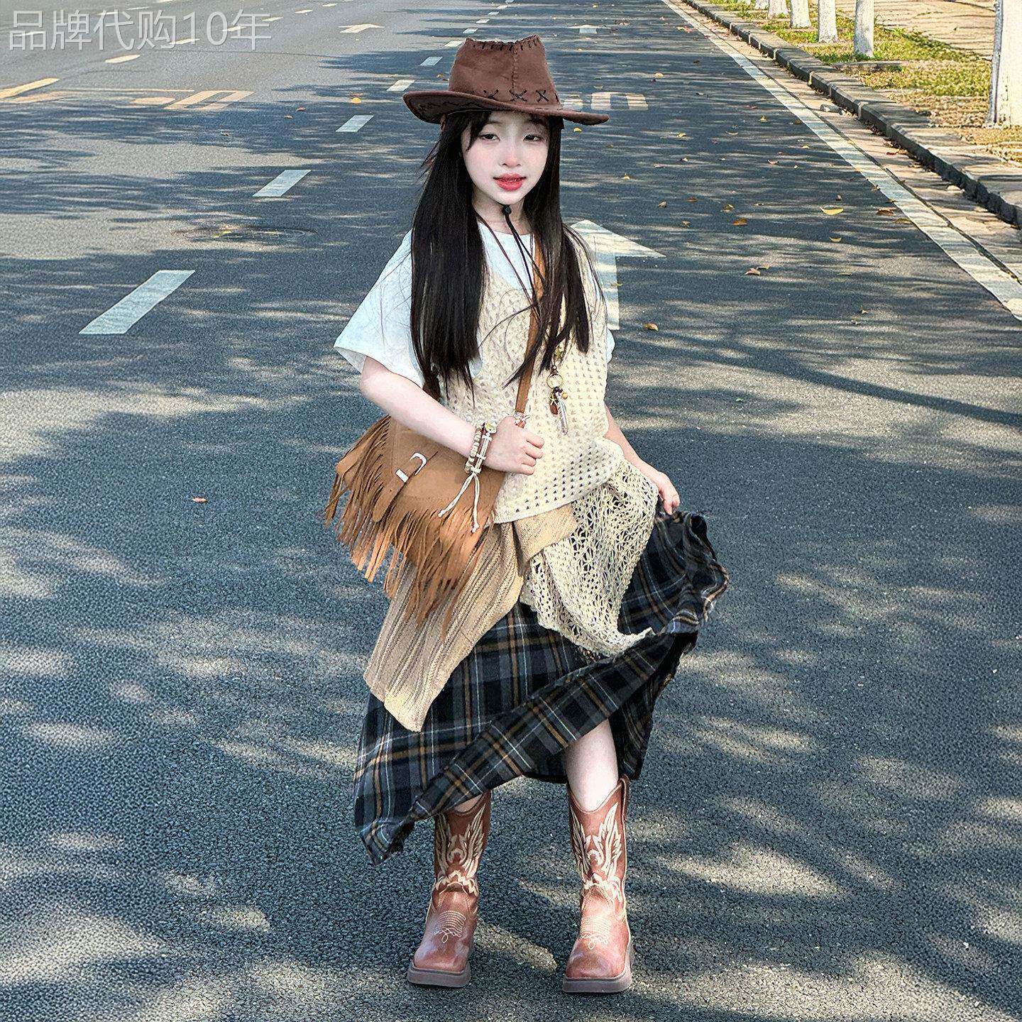 韩国Uamtor女童套裙2026夏季新款女孩超好看格子半身裙炸街三件套