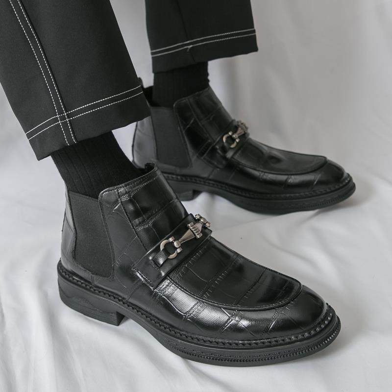 英伦风切尔西靴男士尖头皮靴青年潮流高帮透气男靴商务短靴马丁靴