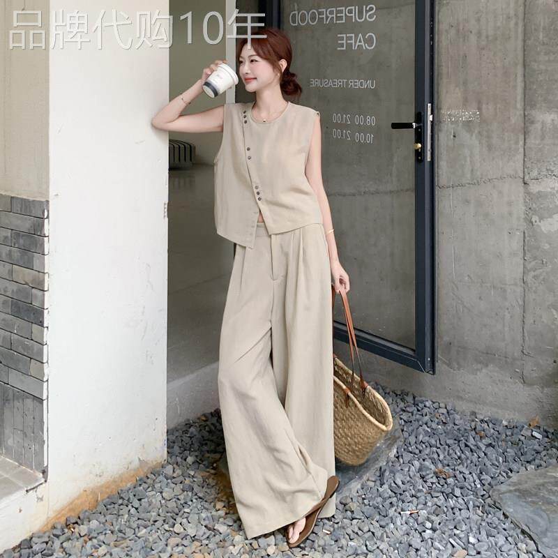 卡其色气质老钱风棉麻马甲套装女2026夏季薄款松弛感阔腿裤两件套
