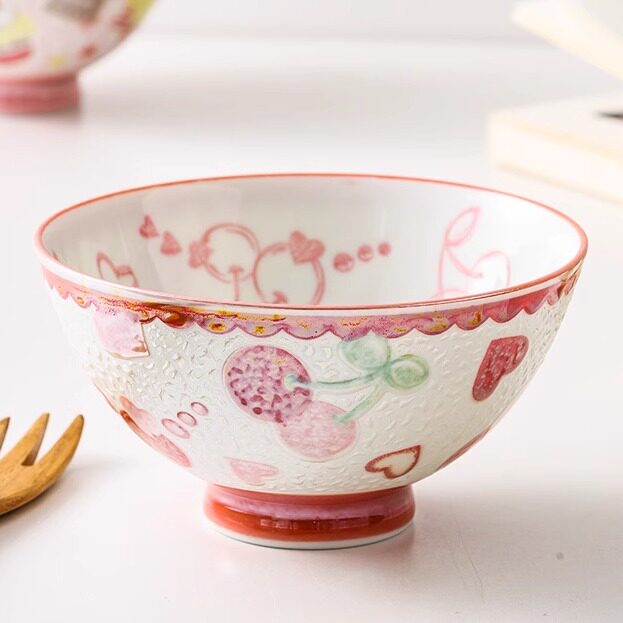 日本进口陶瓷特别好看樱桃米饭碗可爱饭碗日式餐具小碗儿童釉下彩