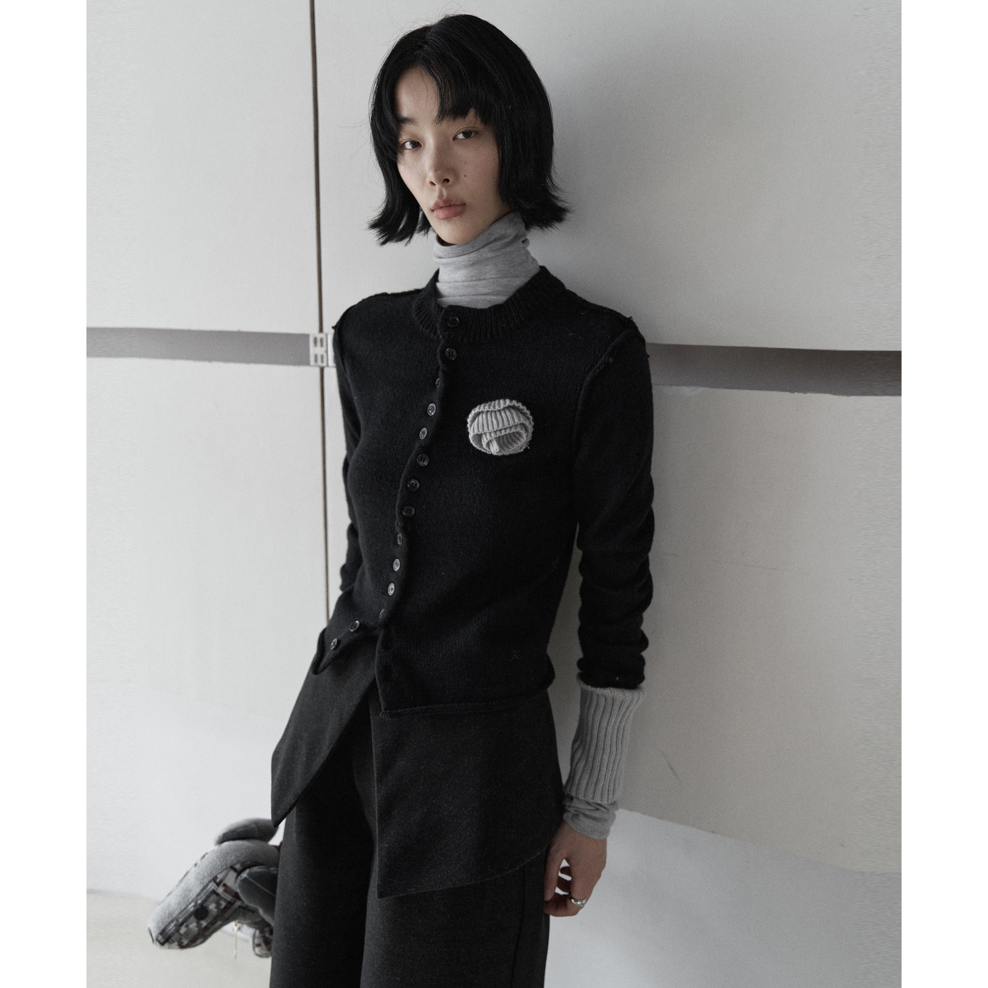 UNITY MODE 温柔甜美立体玫瑰花纯棉毛衣女秋冬撞色针织衫241721