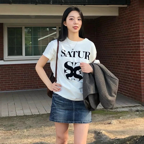韩国satur字母印花圆领短袖T恤女