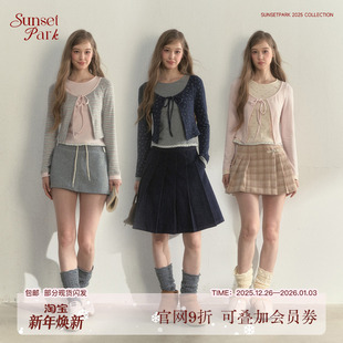 少女假两件韩系撞色条纹 日落公园 碎花上衣女 Daily SunsetPark