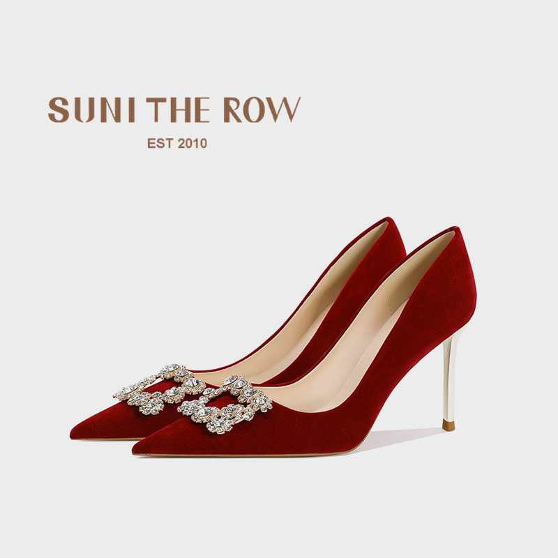 SUNI红色绒面婚鞋女2026新款RV水钻方扣细跟高跟鞋秀禾婚纱新娘鞋