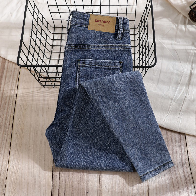 2025秋冬加绒保暖小脚牛仔裤女